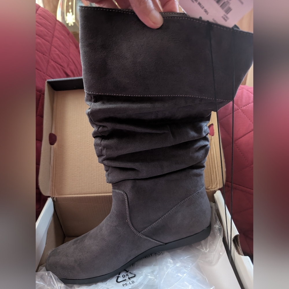 St. John's Bay Kellman Gray Slouch Boots Sz 8M NWT